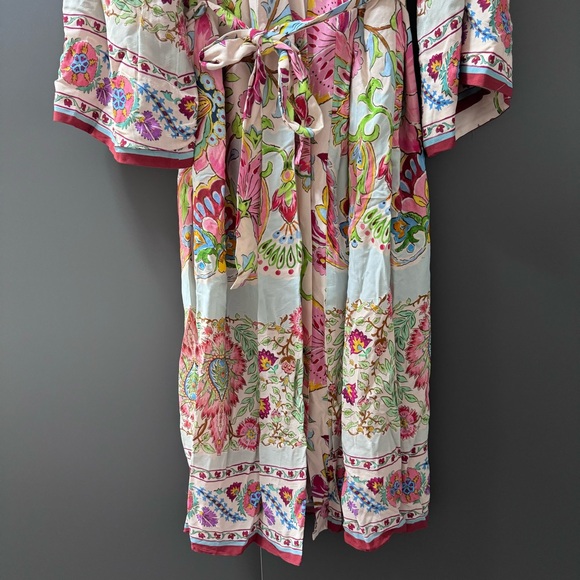 Zara Printed kimono satin dress with belt - Picture 9 of 15